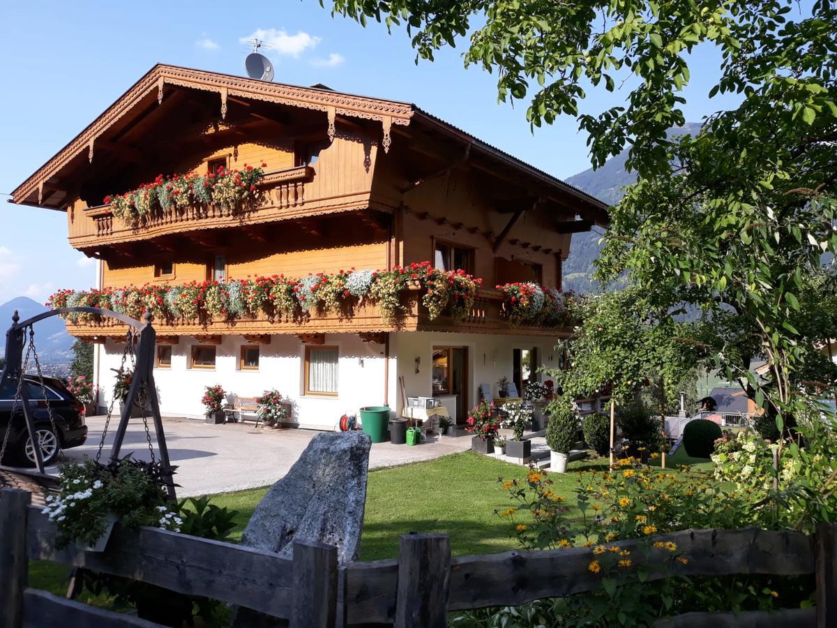 Haus Binder Hotel Рид им Цилертал Екстериор снимка